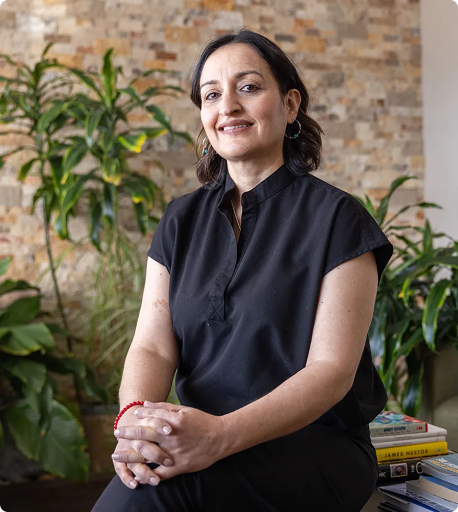 Dr. Ratti Handa